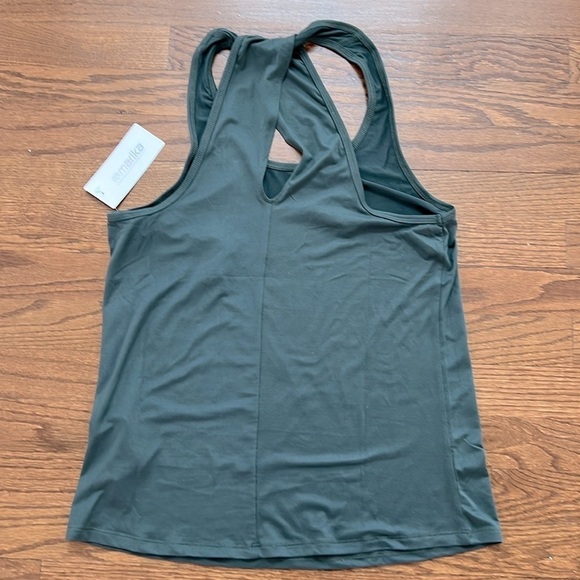 Marika Cenna Draped Keyhole-Back Tank Top size S NWT - Picture 8 of 8